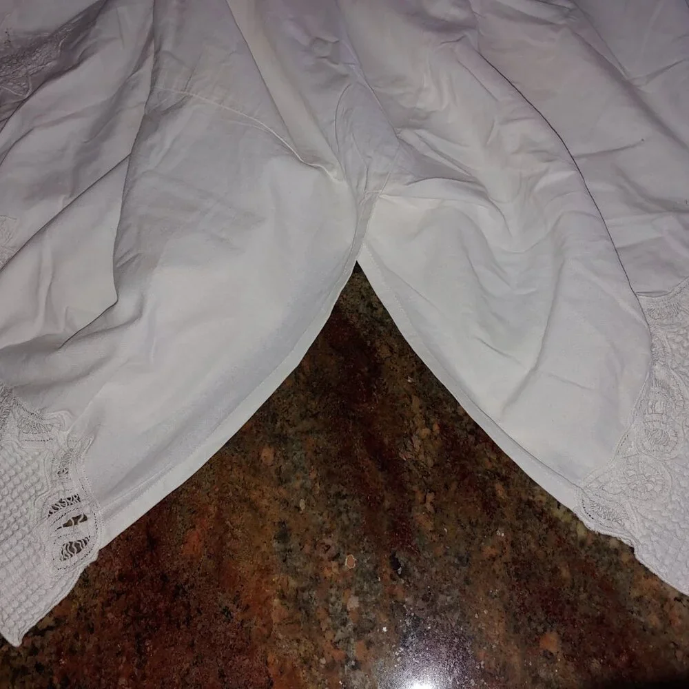 Peking Handicraft Battenberg Lace Waffle Weave White Bed Skirt 13